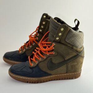 Nike Dunk Sky Hi Women's Hidden wedge 2.0 Dark Loden Orange Size 9.5